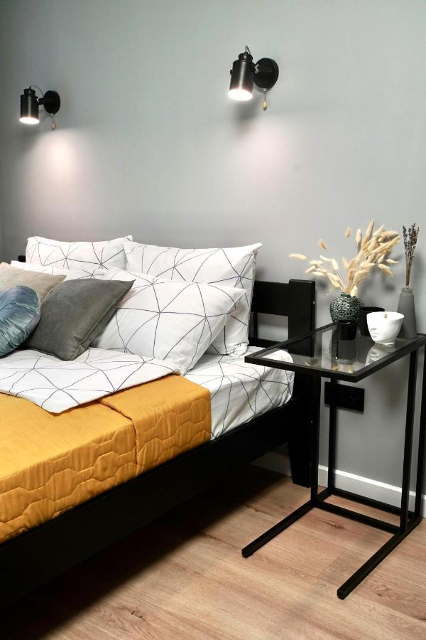 Almaty Aparts Ngoại thất bức ảnh